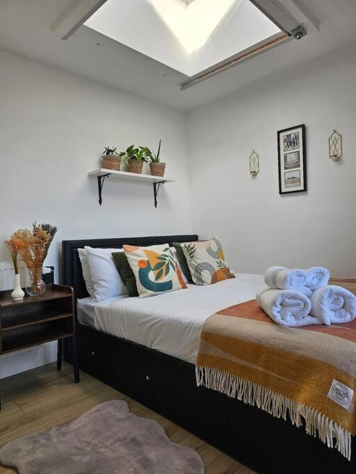 Appartamento West Kensington Bright Flat Londra Esterno foto